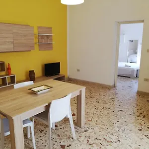 https://charming-apartment-in-mondello.sicilyhotelsitaly.net